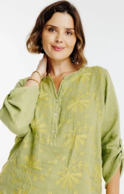 Chemise brodée