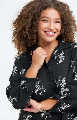 Chemise brodée