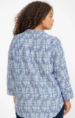 Chemise rayée effet brodé