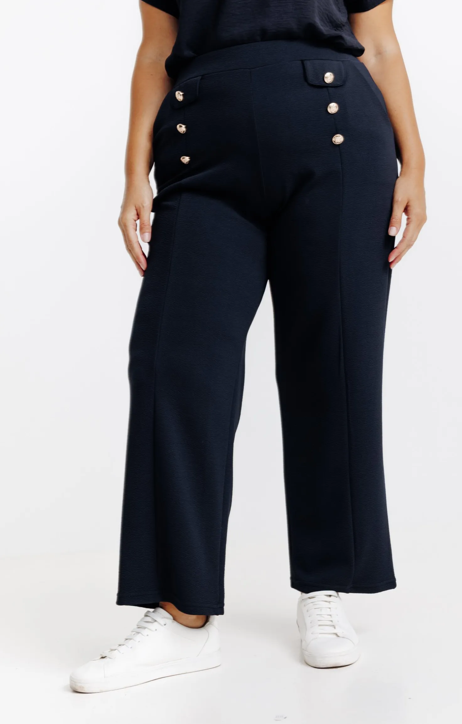 Pantalon chic à boutons