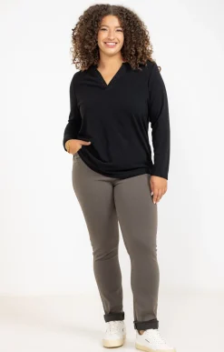 Pantalon droit effet satin