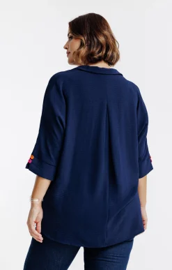 Poncho avec boutons fantaisies