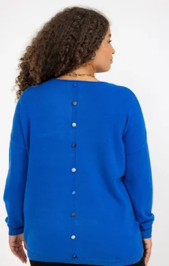Pull avec boutons au dos