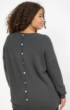 Pull avec boutons au dos