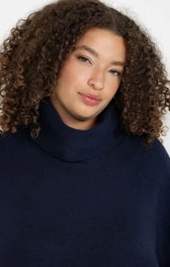 Pull poncho avec franges