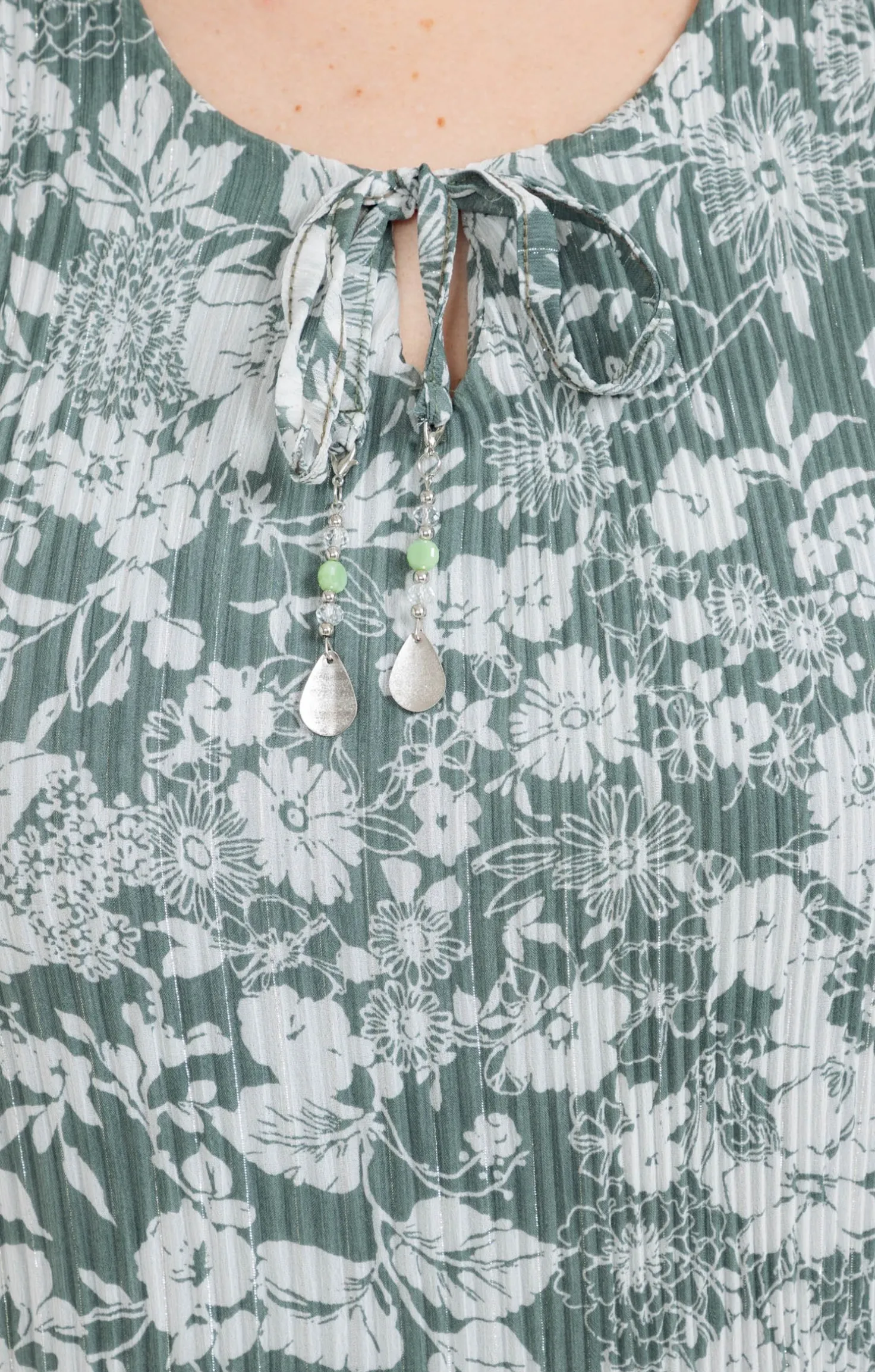 Robe plissée à fleurs