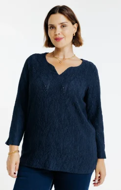 Tee-shirt uni reliéfé