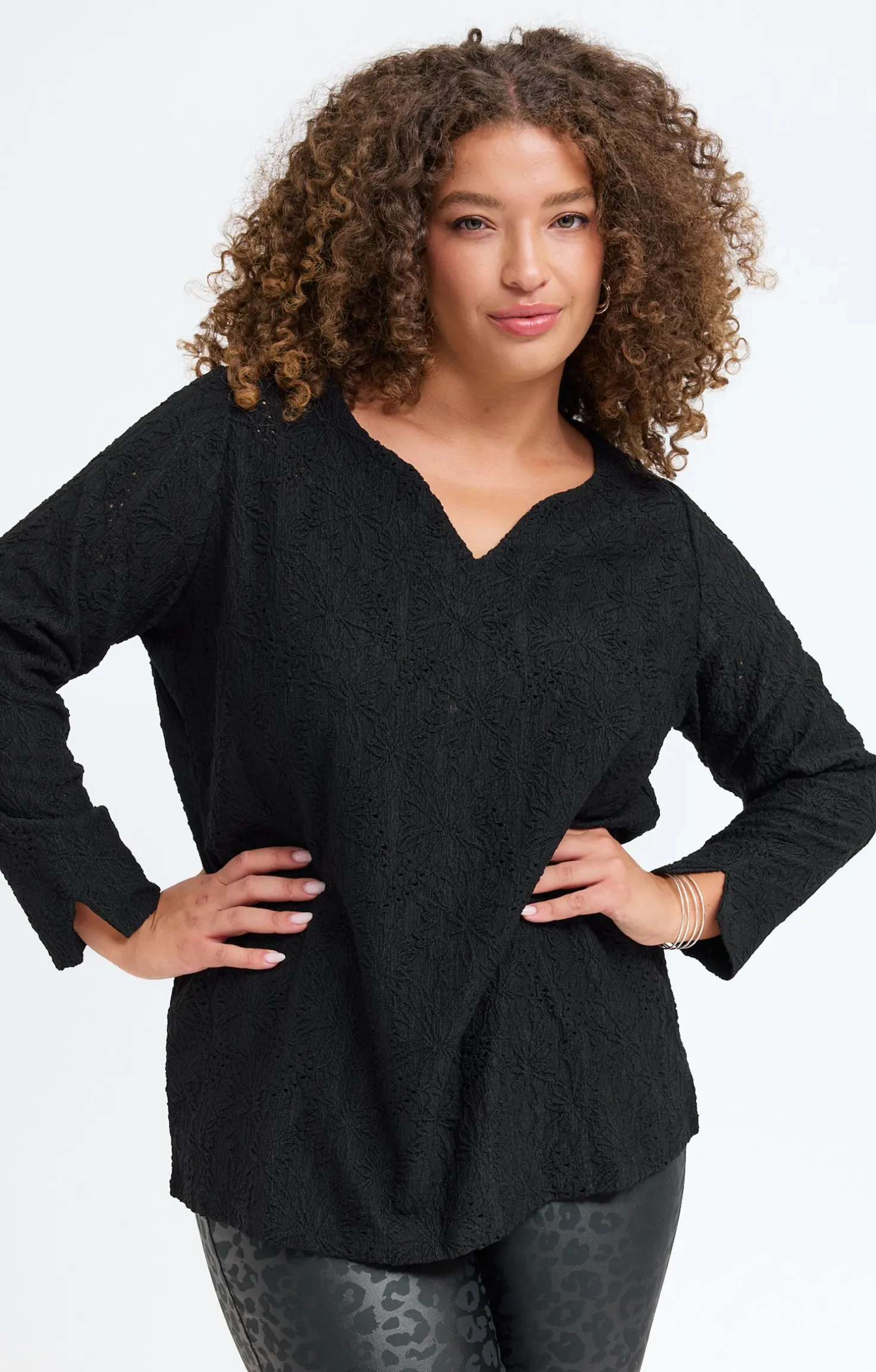 Tee-shirt uni reliéfé