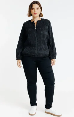 Veste en matière fantaisie